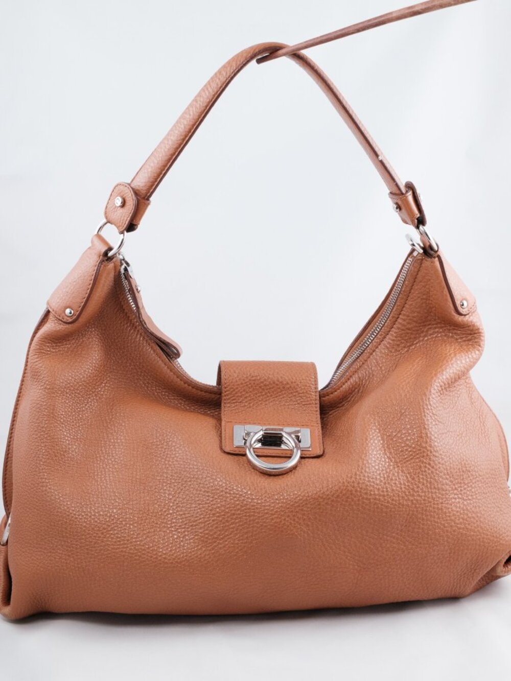 Ferragamo Fanisa Large Hobo